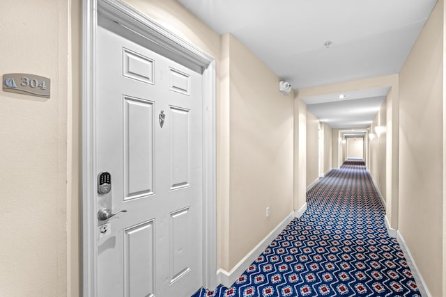 802 W Windward Way Unit 304, Lantana, FL 33462 - corridor with baseboards