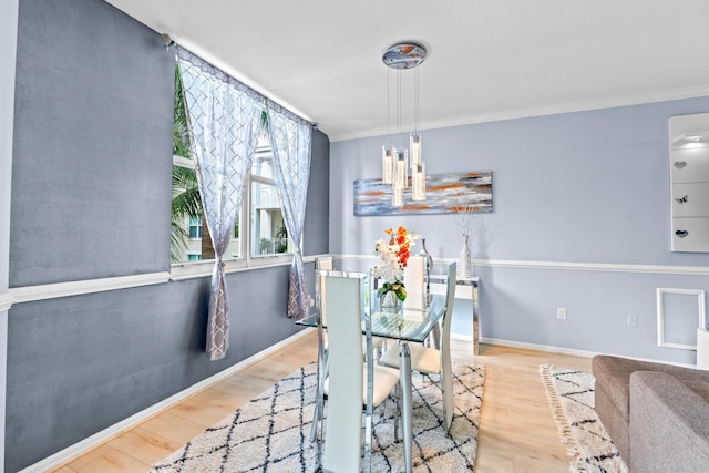 802 W Windward Way Unit 304, Lantana, FL 33462 - dining room with crown molding and wood finished floors