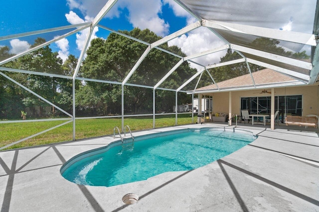 13698 63rd Ln N, The Acreage, FL 33412 - outdoor pool with a patio, outdoor lounge area, a yard, and a ceiling fan