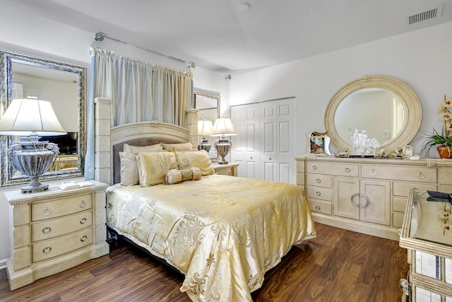 1815 Waldorf Dr, Royal Palm Beach, FL 33411 - bedroom with a closet and dark wood-type flooring