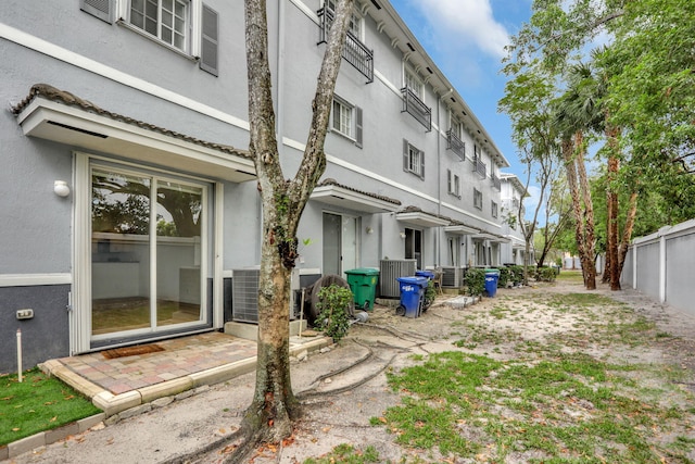 3599 NW 14th Ct, Lauderhill, FL 33311 - view of yard with central AC