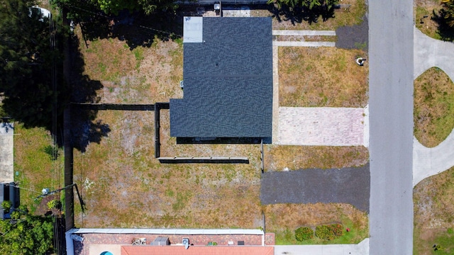 aerial view of property and surrounding area