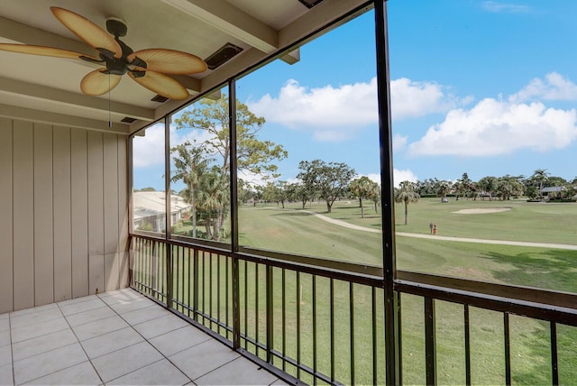 9109 SE Riverfront Ter Unit B, Jupiter, FL 33469 - unfurnished sunroom with a ceiling fan and view of golf course