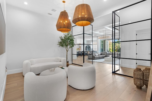 building lobby featuring recessed lighting