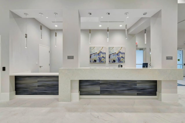 6235 Kings Gate Cir Unit C, Delray Beach, FL 33484 - welcome area featuring a towering ceiling and recessed lighting