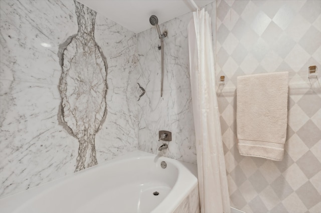 full bath featuring shower / bath combo