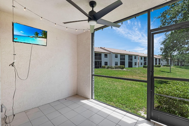 320 Norwood Ter Unit N114, Boca Raton, FL 33431 - unfurnished sunroom with ceiling fan and a residential view