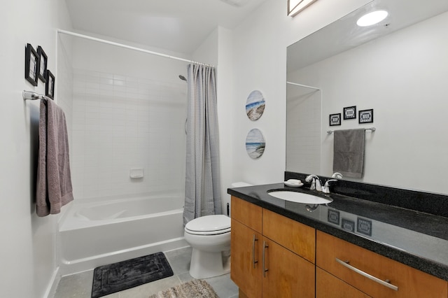 300 S Australian Ave Unit 801, West Palm Beach, FL 33401 - bathroom with tile patterned flooring, toilet, vanity, and shower / bathtub combination with curtain