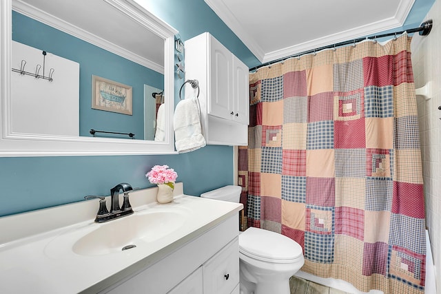 bathroom featuring ornamental molding, toilet, vanity, and a shower with curtain