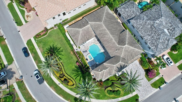 bird's eye view of a pool area