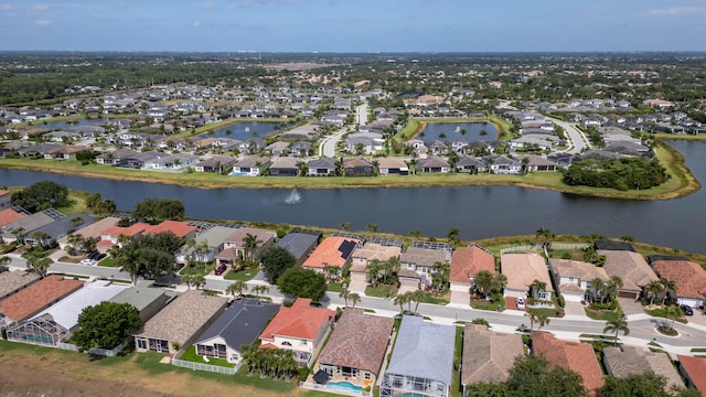 7897 Monarch Ct, Delray Beach, FL 33446 - aerial view of property and surrounding area featuring nearby suburban area and a large body of water
