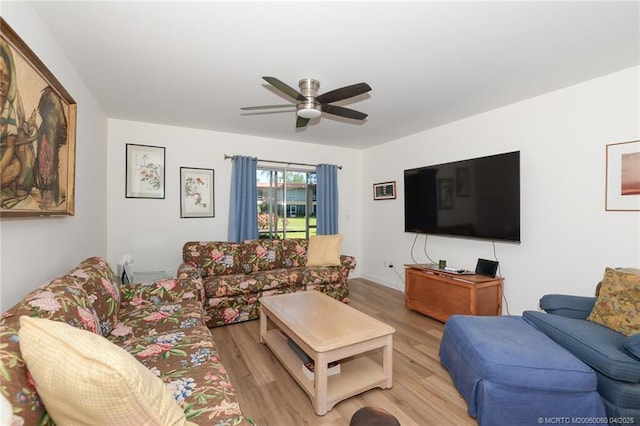 1925 SW Palm City Rd Unit C, Stuart, FL 34994 - living room with ceiling fan and light wood finished floors