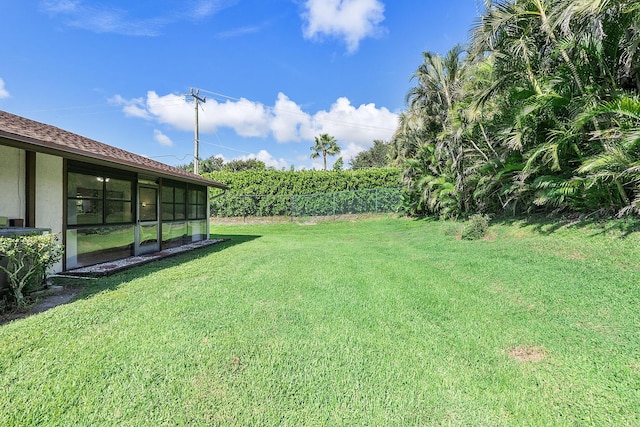 3839 Coco Loba Ln, Boynton Beach, FL 33436 - view of yard featuring a sunroom