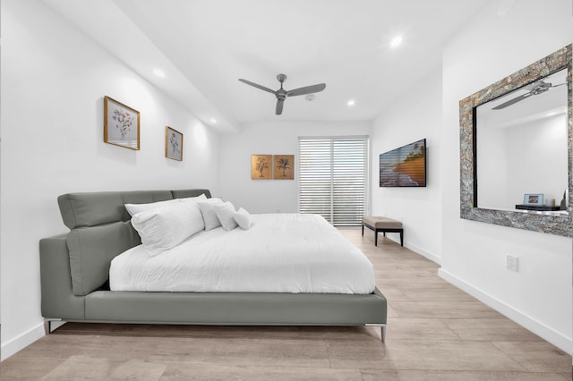 bedroom with recessed lighting, light wood-style floors, baseboards, and a ceiling fan