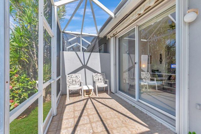 9564 Crescent View Dr N, Boynton Beach, FL 33437 - view of unfurnished sunroom