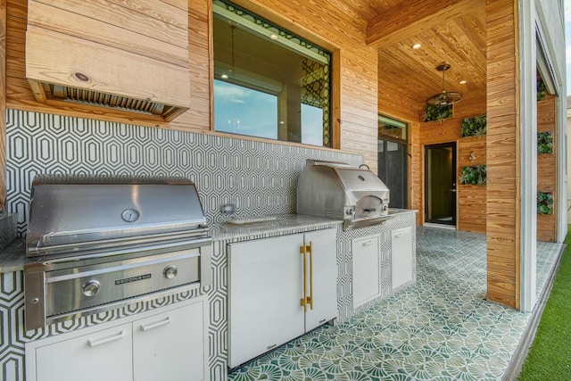 16323 Pantheon Pass, Delray Beach, FL 33446 - view of patio