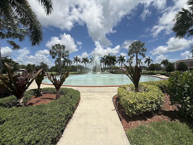 1036 Hythe B B, Boca Raton, FL 33434 - surrounding community