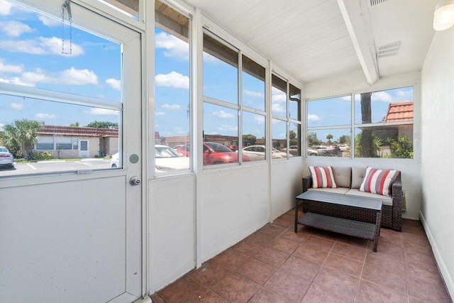 266 Seville L, Delray Beach, FL 33446 - sunroom with plenty of natural light and beam ceiling