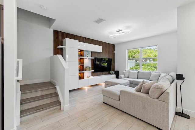 622 Parsons Way, Deerfield Beach, FL 33442 - living area with baseboards and light wood-style flooring