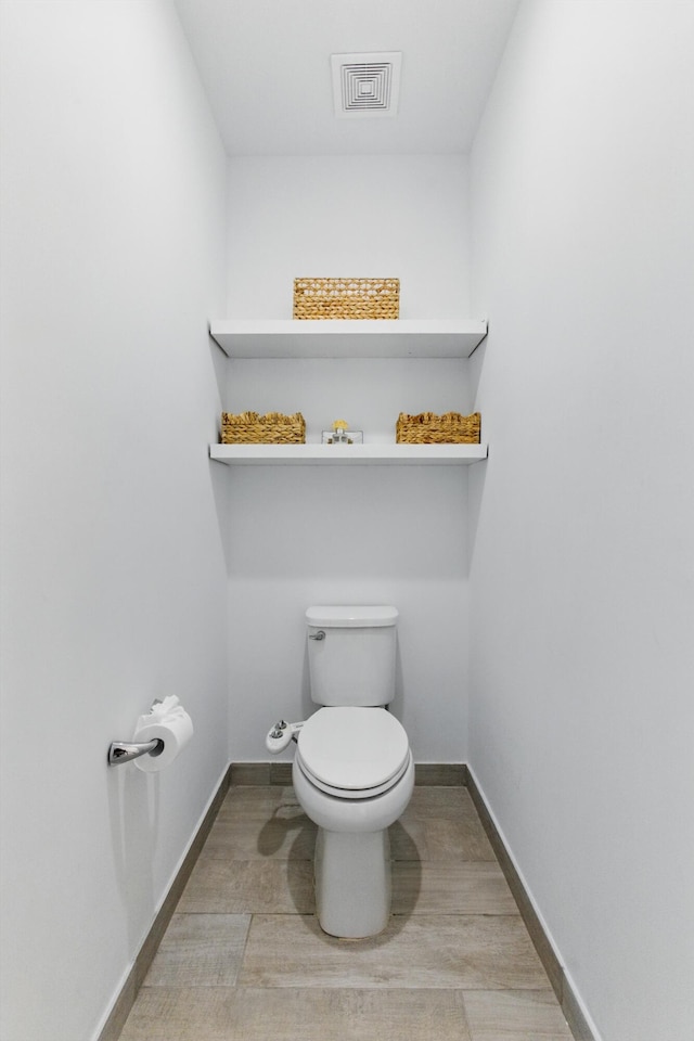 622 Parsons Way, Deerfield Beach, FL 33442 - bathroom featuring toilet and baseboards