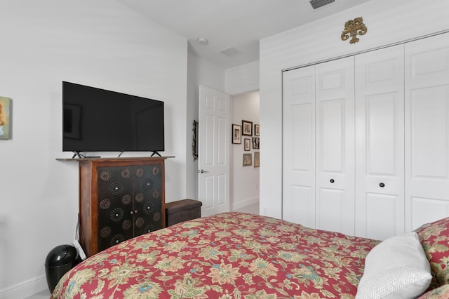 7779 Butera Plz, Delray Beach, FL 33446 - bedroom featuring a closet and baseboards