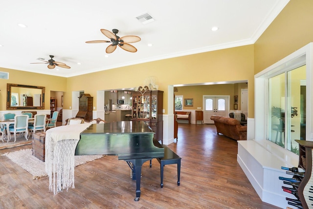 6624 Dillman Rd, West Palm Beach, FL 33413 - living area with a ceiling fan, wood finished floors, crown molding, and recessed lighting