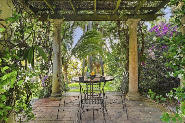 11 Wendy Ln, Stuart, FL 34994 - view of patio with a pergola and outdoor dining area