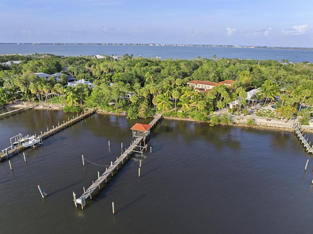 11 Wendy Ln, Stuart, FL 34994 - aerial view of property and surrounding area featuring a large body of water