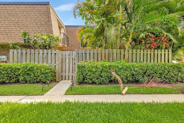 2950 SW 22nd Cir Unit 4C, Delray Beach, FL 33445 - view of yard