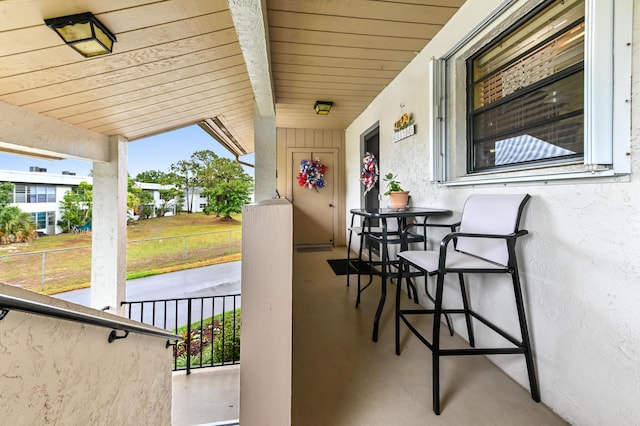 3001 SE Aster Ln Unit 908, Stuart, FL 34994 - view of patio featuring a porch