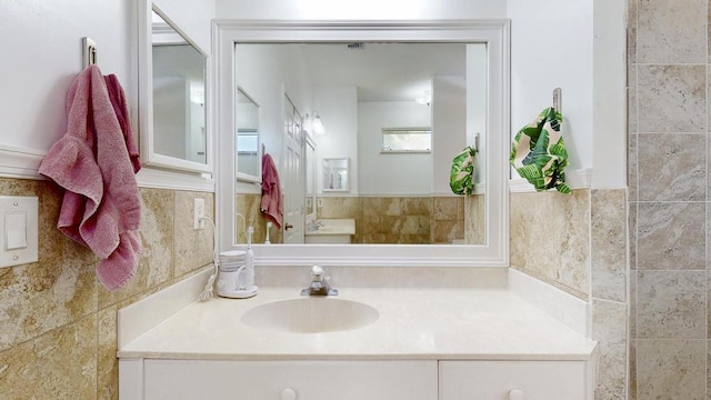 2904 SW Sutton Pl, Palm City, FL 34990 - bathroom with vanity
