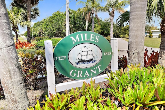 5393 SE Miles Grant Rd Unit A203, Stuart, FL 34997 - view of community / neighborhood sign