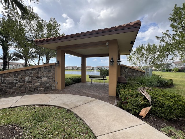 13044 Anthorne Ln, Boynton Beach, FL 33436 - surrounding community featuring a water view