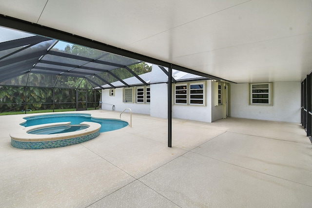 895 SE Waterside Way, Stuart, FL 34997 - view of pool with a patio, a pool with connected hot tub, and a lanai