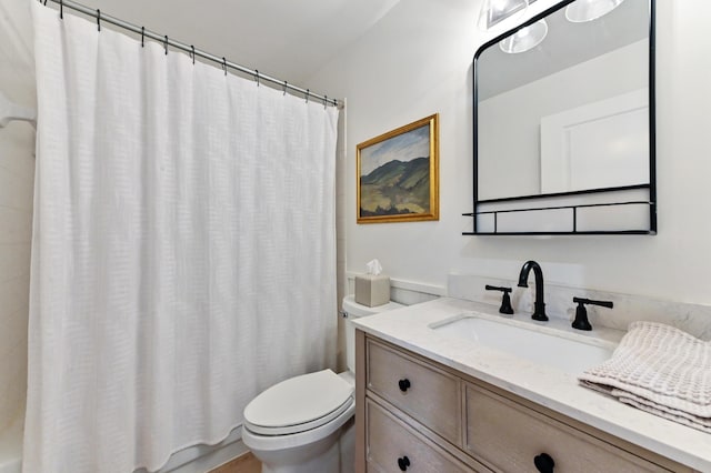 bathroom with toilet, vanity, and shower / tub combo with curtain