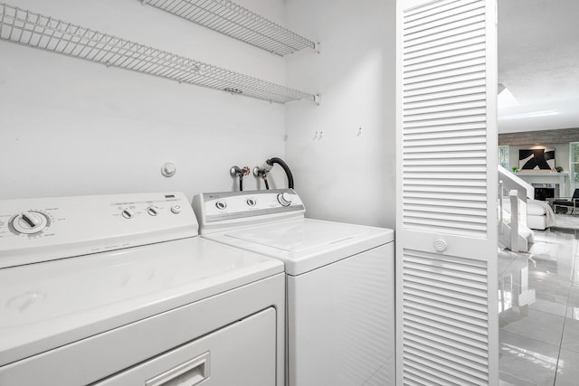 22924 Ironwedge Dr, Boca Raton, FL 33433 - laundry area with washing machine and clothes dryer