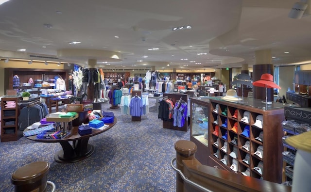 miscellaneous room with carpet and recessed lighting