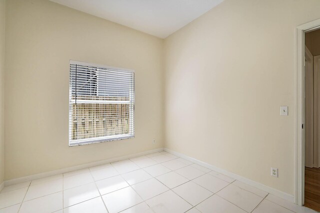 227 Shorewood Way, Jupiter, FL 33458 - unfurnished room featuring baseboards and light tile patterned flooring