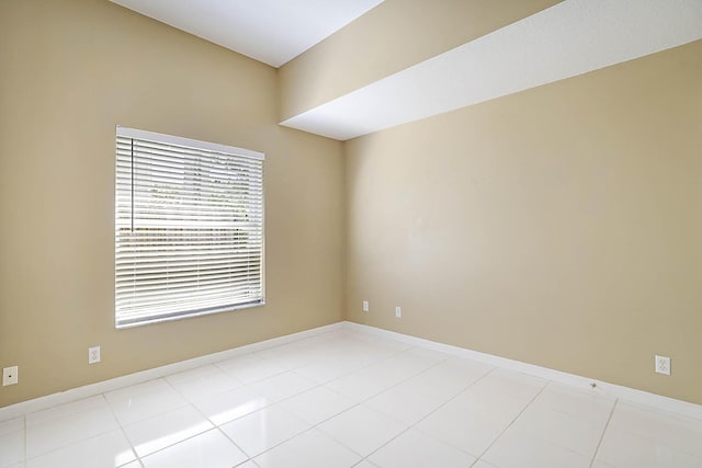 227 Shorewood Way, Jupiter, FL 33458 - unfurnished room featuring baseboards and light tile patterned flooring