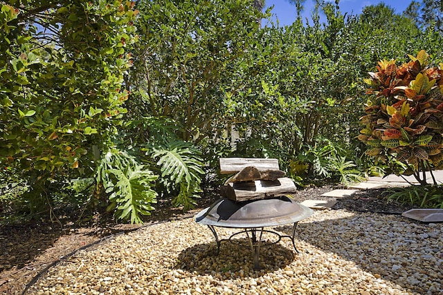 227 Shorewood Way, Jupiter, FL 33458 - view of yard