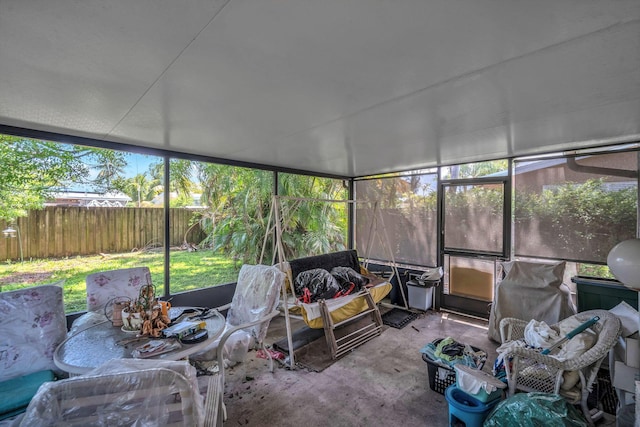 730 NE 23rd Pl, Pompano Beach, FL 33064 - view of sunroom / solarium