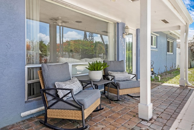 2230 NE 62nd St, Fort Lauderdale, FL 33308 - view of patio / terrace