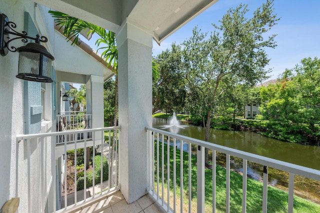 1266 Via Fiume, Boynton Beach, FL 33426 - balcony featuring a water view