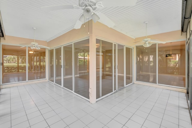 7655 Cinebar Dr Unit 105, Boca Raton, FL 33433 - unfurnished sunroom with ceiling fan