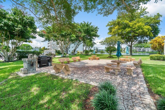 19 Islewood A 19, Deerfield Beach, FL 33442 - view of green lawn