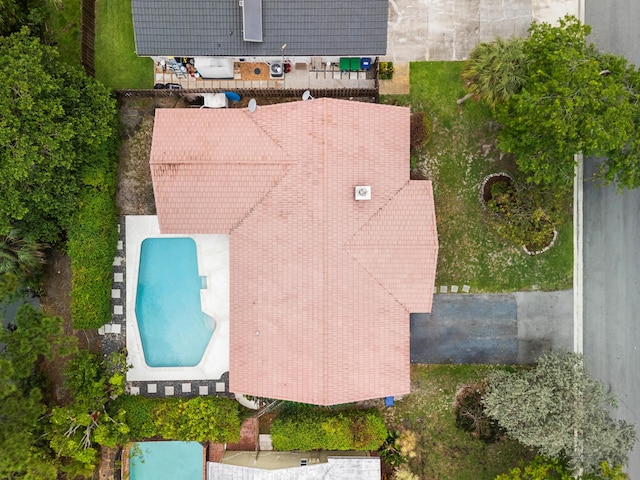 7503 NW 42nd St, Coral Springs, FL 33065 - aerial view of property and surrounding area with a pool area