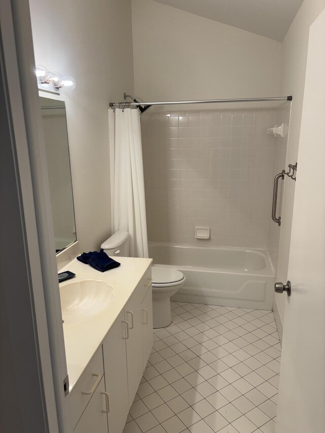 3962 Dafilee Cir, West Palm Beach, FL 33417 - full bathroom with shower / tub combo, vanity, tile patterned flooring, and toilet