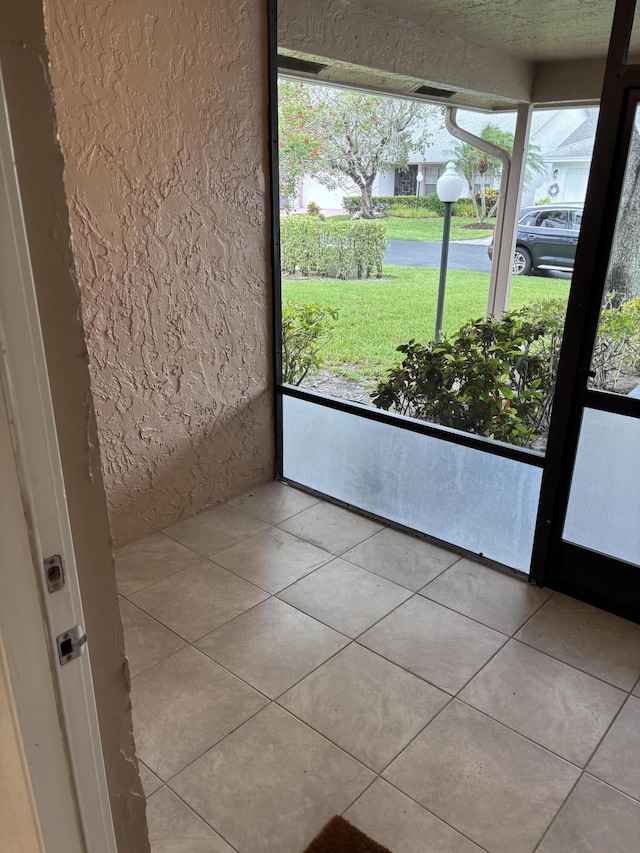 3962 Dafilee Cir, West Palm Beach, FL 33417 - view of unfurnished sunroom