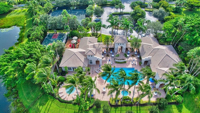 bird's eye view of a pool