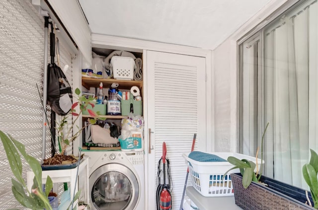1124 NW 13th St Unit 208, Boca Raton, FL 33486 - laundry room with washer / clothes dryer